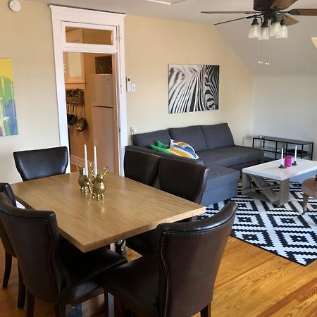 New! Apartment In Historic Mansion. Location! Views! DEN Eksteriør billede