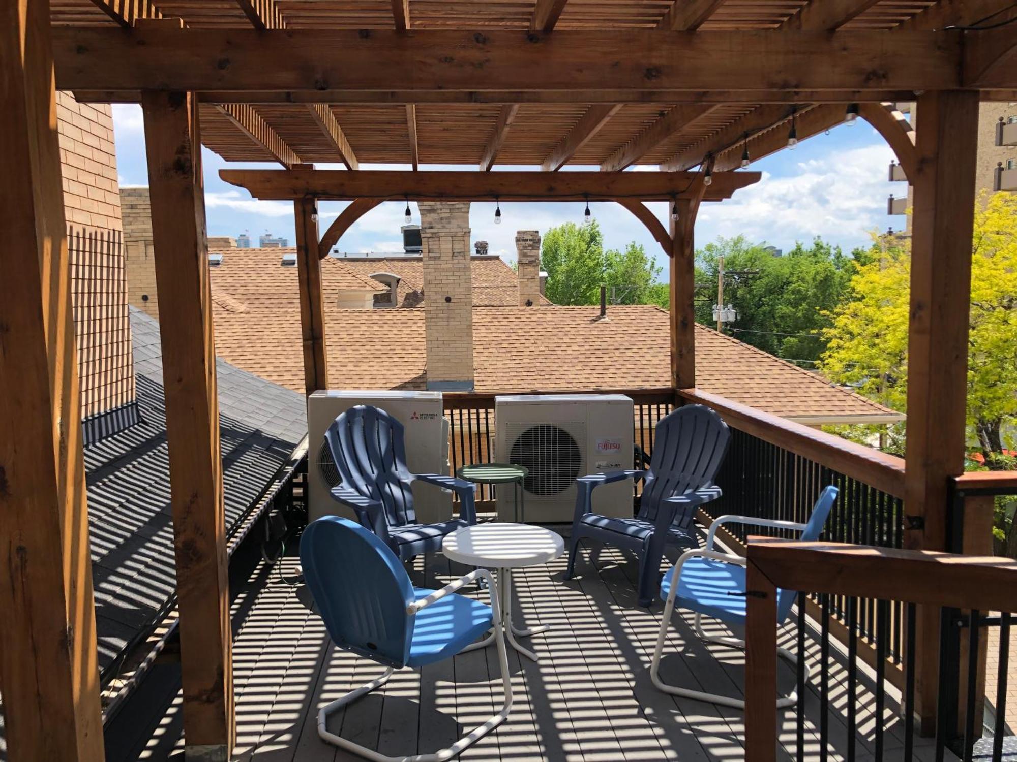 New! Apartment In Historic Mansion. Location! Views! DEN Eksteriør billede